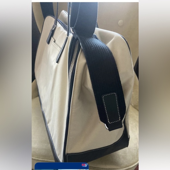 Coach Luggage Leather Detail Travel Duffle Bag Suitcase Travel Beige Brown - Picture 4 of 16